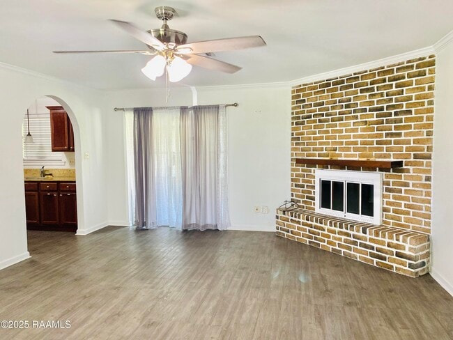 Building Photo - 107 St Nicholas Dr