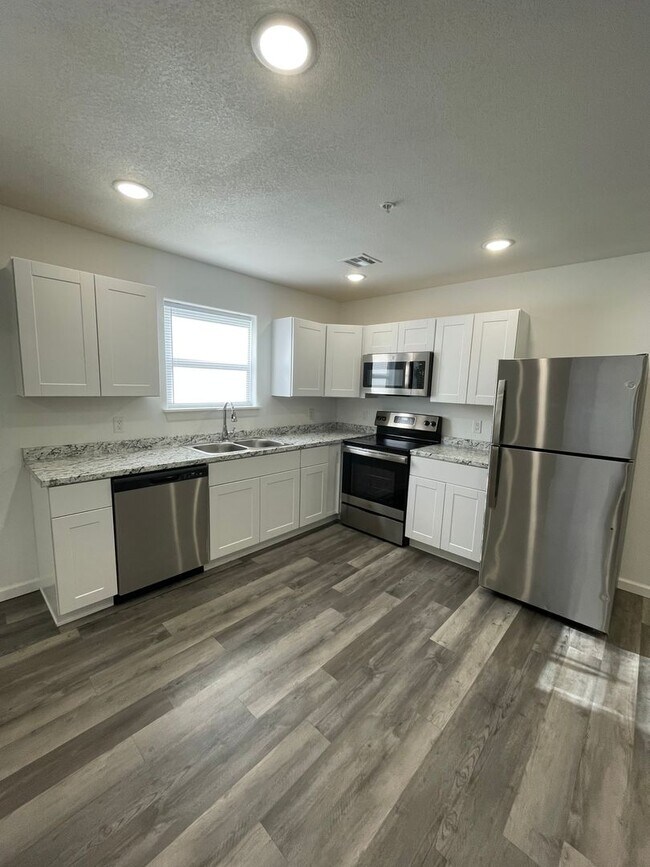 Foto del edificio - Townhomes Now Available in Strafford MO!