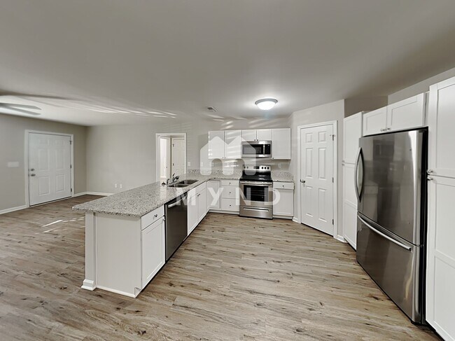 Building Photo - 3288 Anderson Mountain Rd