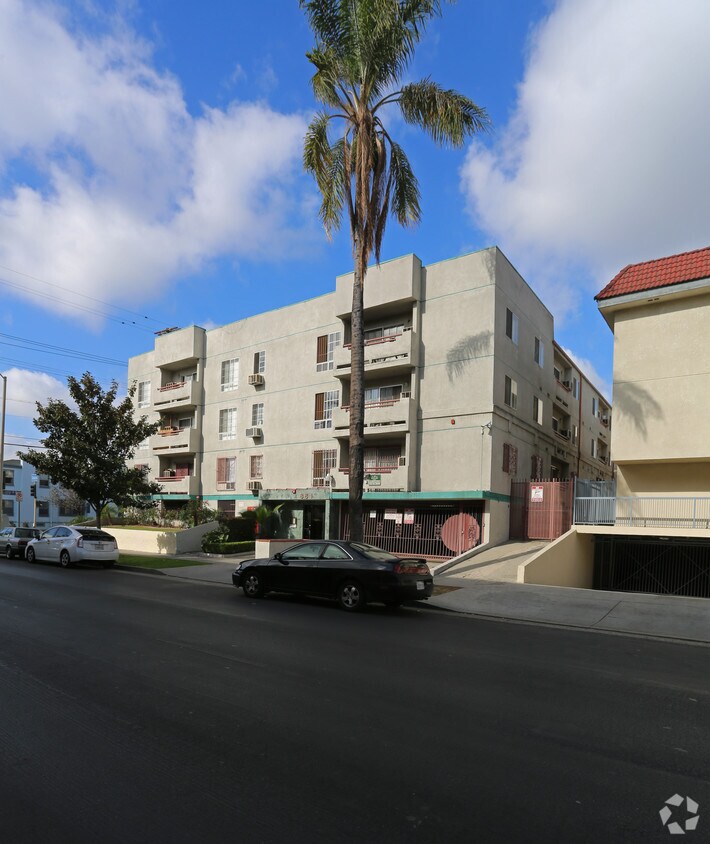 Foto del edificio - Catalina Apartments