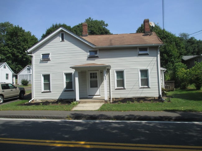 Foto del edificio - 190 S Middletown Rd