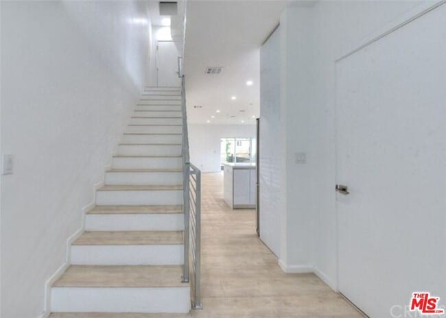 Foto del edificio - 6007 Barton Ave