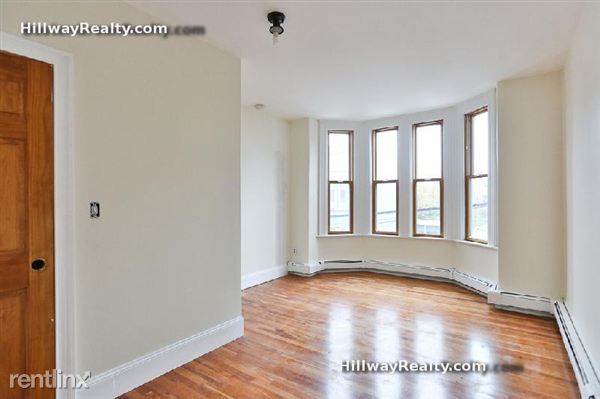 Building Photo - 223 Saratoga St