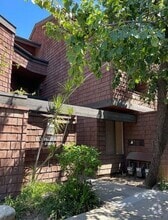 Building Photo - 2782 Pine Creek Cir