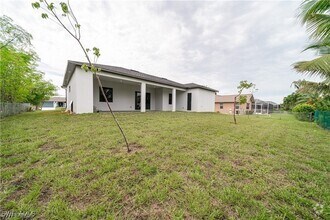 Building Photo - 2509 SW 37th Terrace