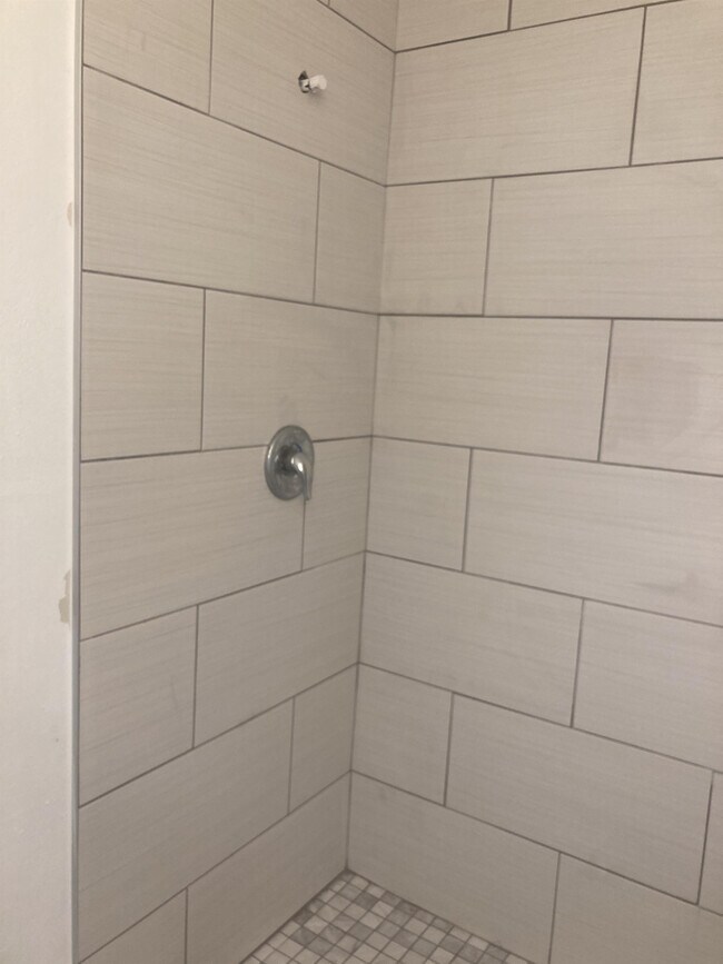 Foto del edificio - 224 Lake Winnemissett Dr