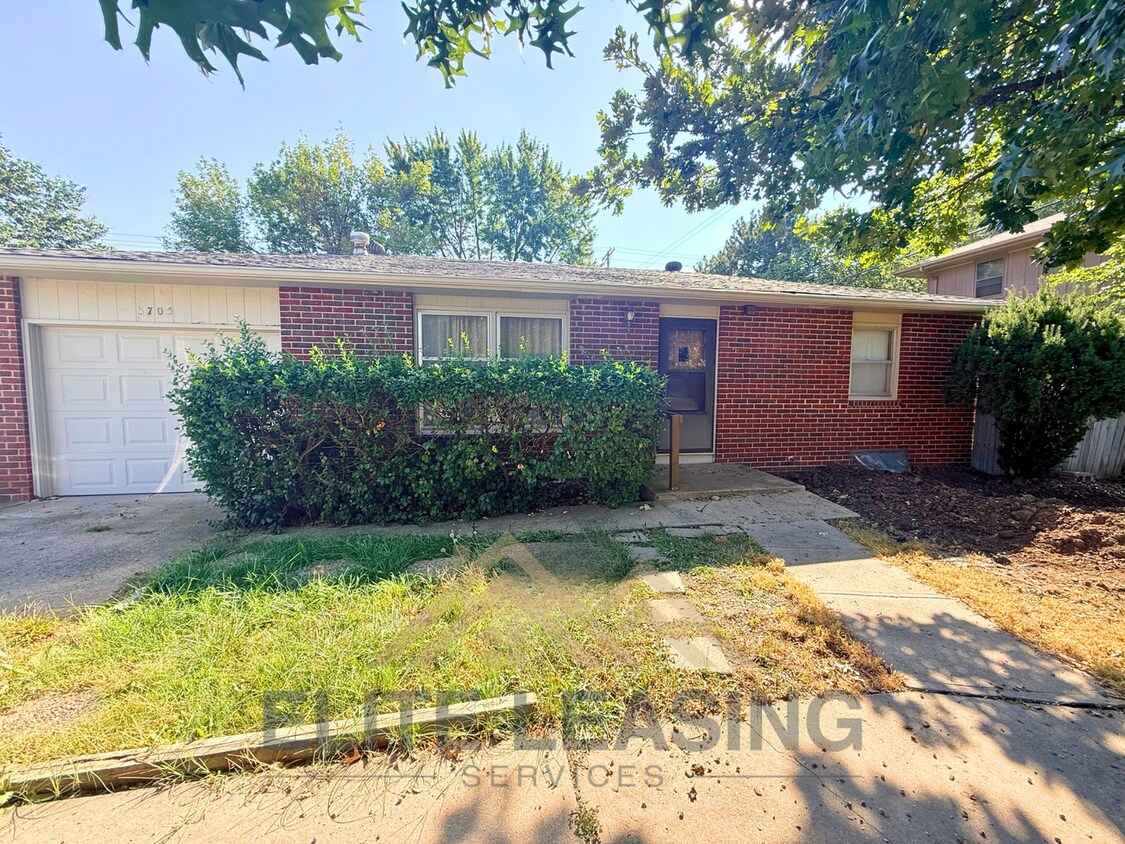 Foto principal - 5705 SW 28th Terrace