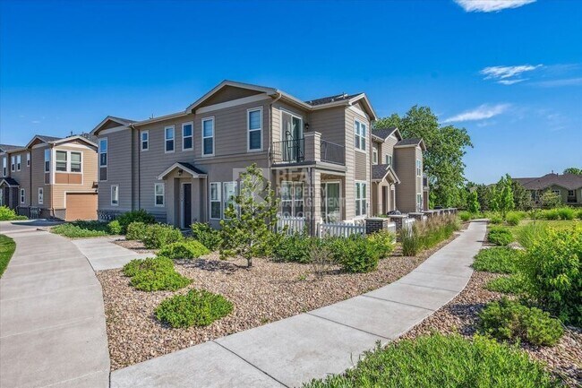 Building Photo - 15423 W 65th Ave