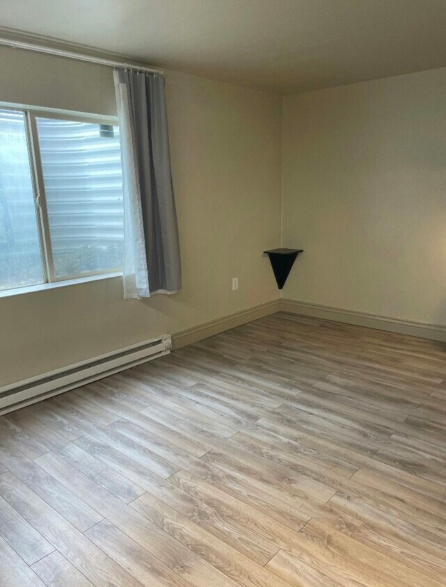 Foto del edificio - 114 W 975 N