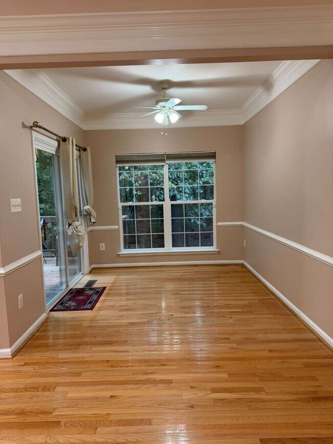 Foto del edificio - 18104 Truffle Ln