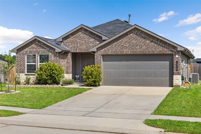 Foto del edificio - 15726 Majestic Evergreen Wy