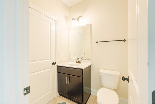 Building Photo - 4005 Casa St