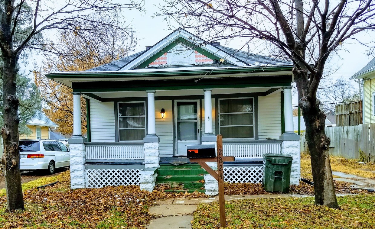 2824 Q St, Lincoln, NE 68503 House for Rent in Lincoln, NE