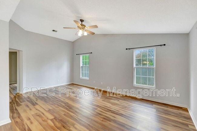 Building Photo - 207 Lynton Ct