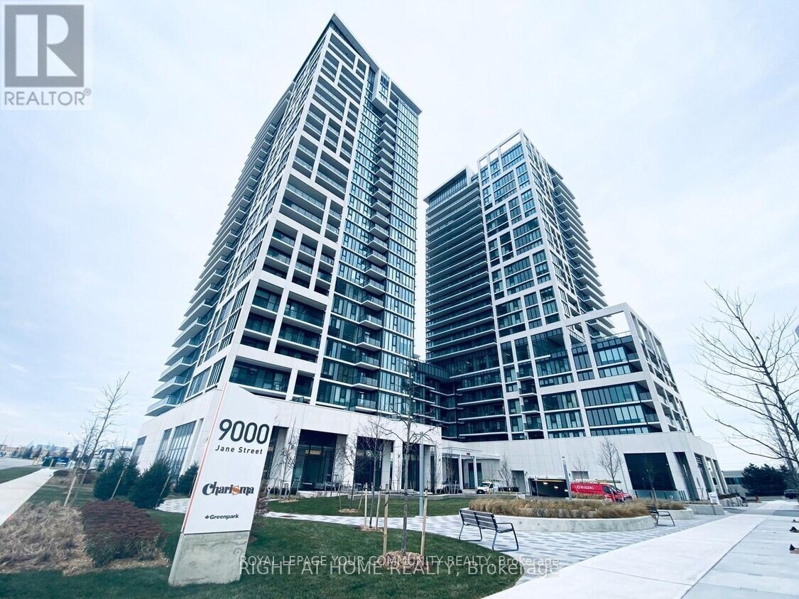 Primary Photo - 9000-9000 Jane St