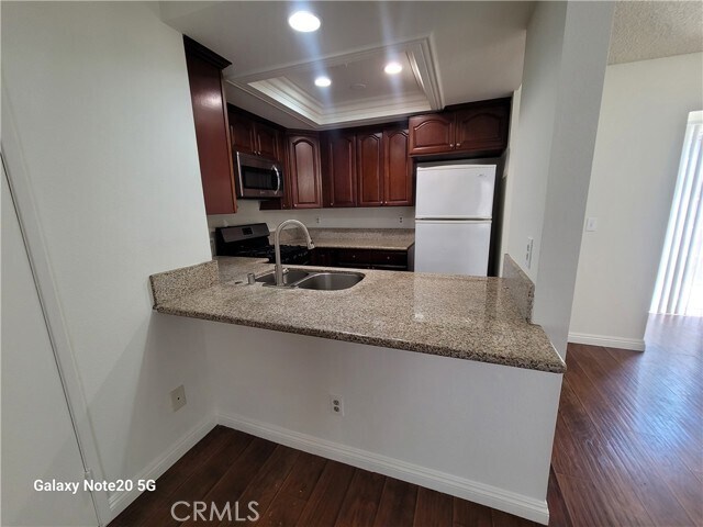 Foto del edificio - 12235 Pine St