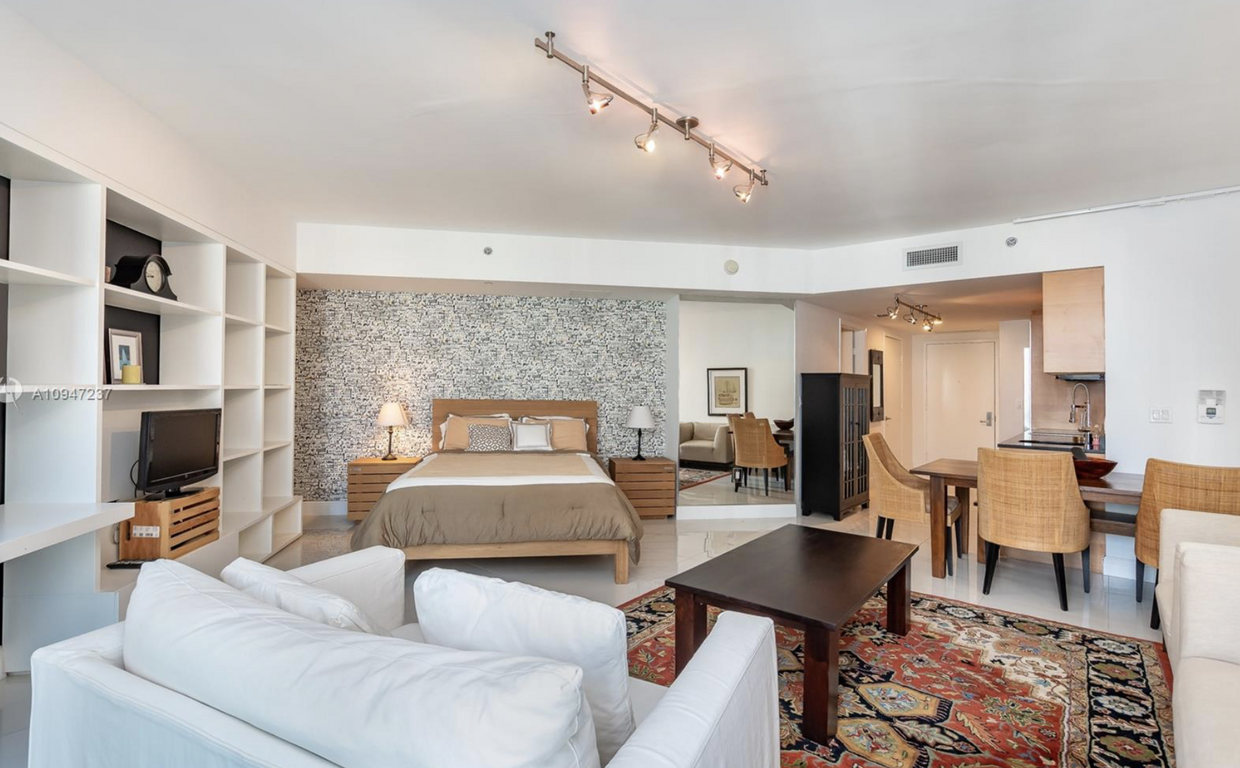Foto principal - 477 Brickell Ave