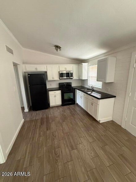 Photo - 2308 N 28th Place Unit 3