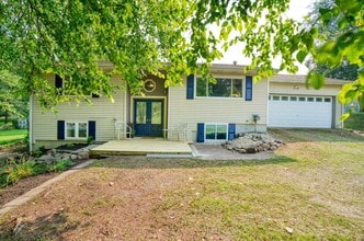 Building Photo - 3620 Zimmer Rd