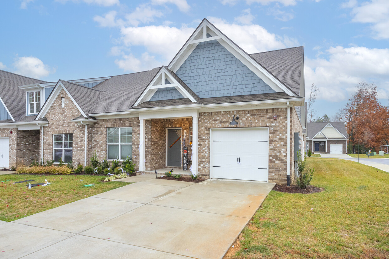 Foto principal - 7703 Fernvale Springs Cir