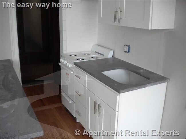 Foto del edificio - 170 Maple St