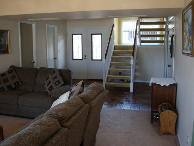 Building Photo - 41582 Bramble Ln