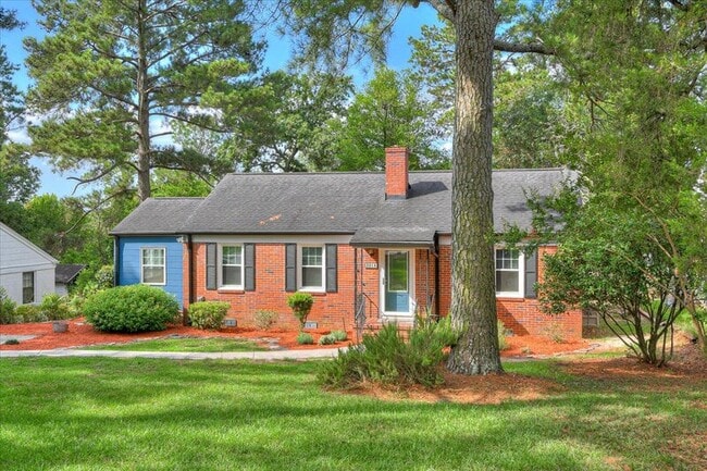 Building Photo - 2214 Breckenbridge Ave