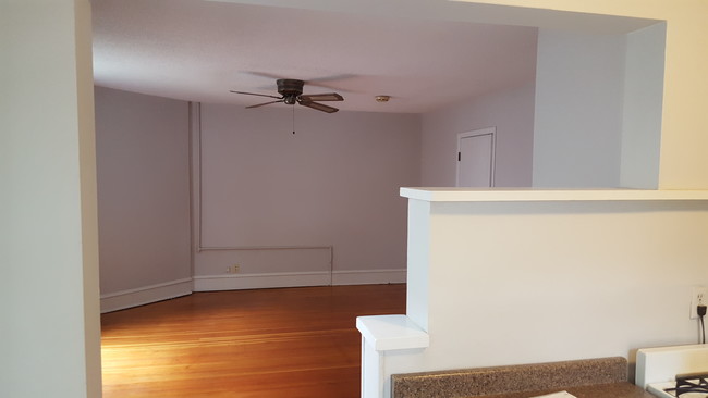 Foto del edificio - 400 6th St SE