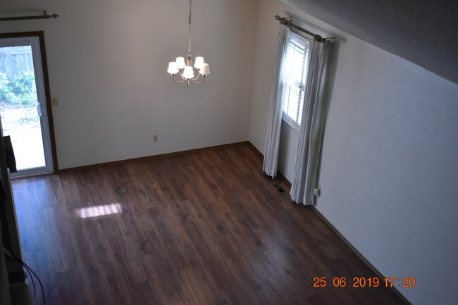 Building Photo - 13791 E Rice Pl