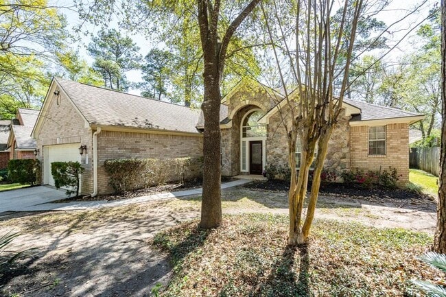 Building Photo - 22 Westwinds Cir