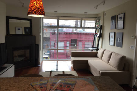 Living Room - 75 Moss St