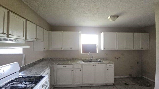 Foto del edificio - 1122 Havner Ln