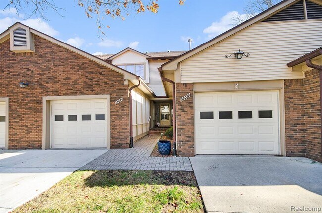 Foto del edificio - 35020 Hidden Cove Ct