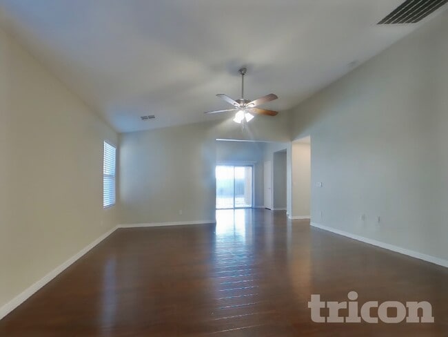 Building Photo - 34527 Karan Swiss Cir