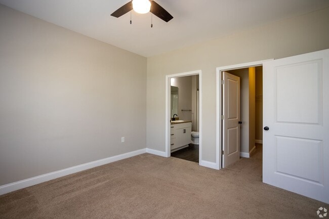 Interior Photo - McDowell Creek Court