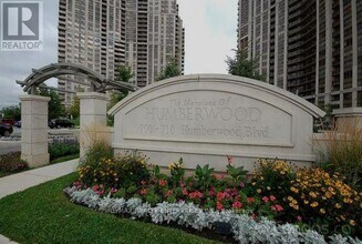 Building Photo - 700 Humberwood Blvd