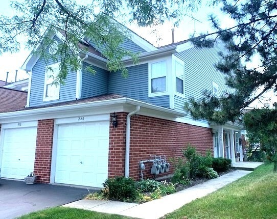 Building Photo - 240 Mansfield Way