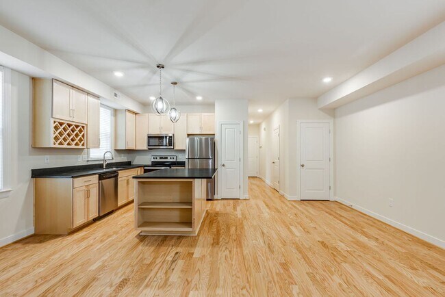 Foto del edificio - 1101 Oakwood Ave