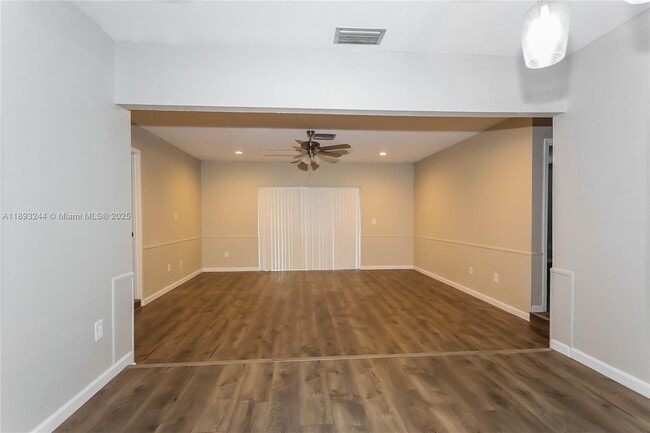 Building Photo - 6461 SW 16th Ct