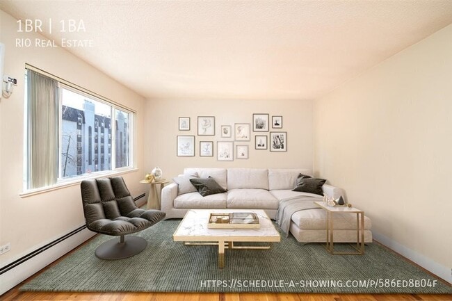 Photo - 910 N Washington St Apartment