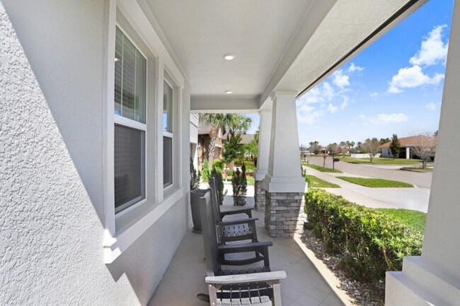 Foto del edificio - 8721 Savory Walk Dr