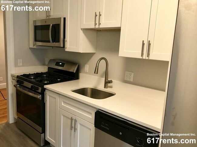 Photo - 14 Mt Ida St Apartment