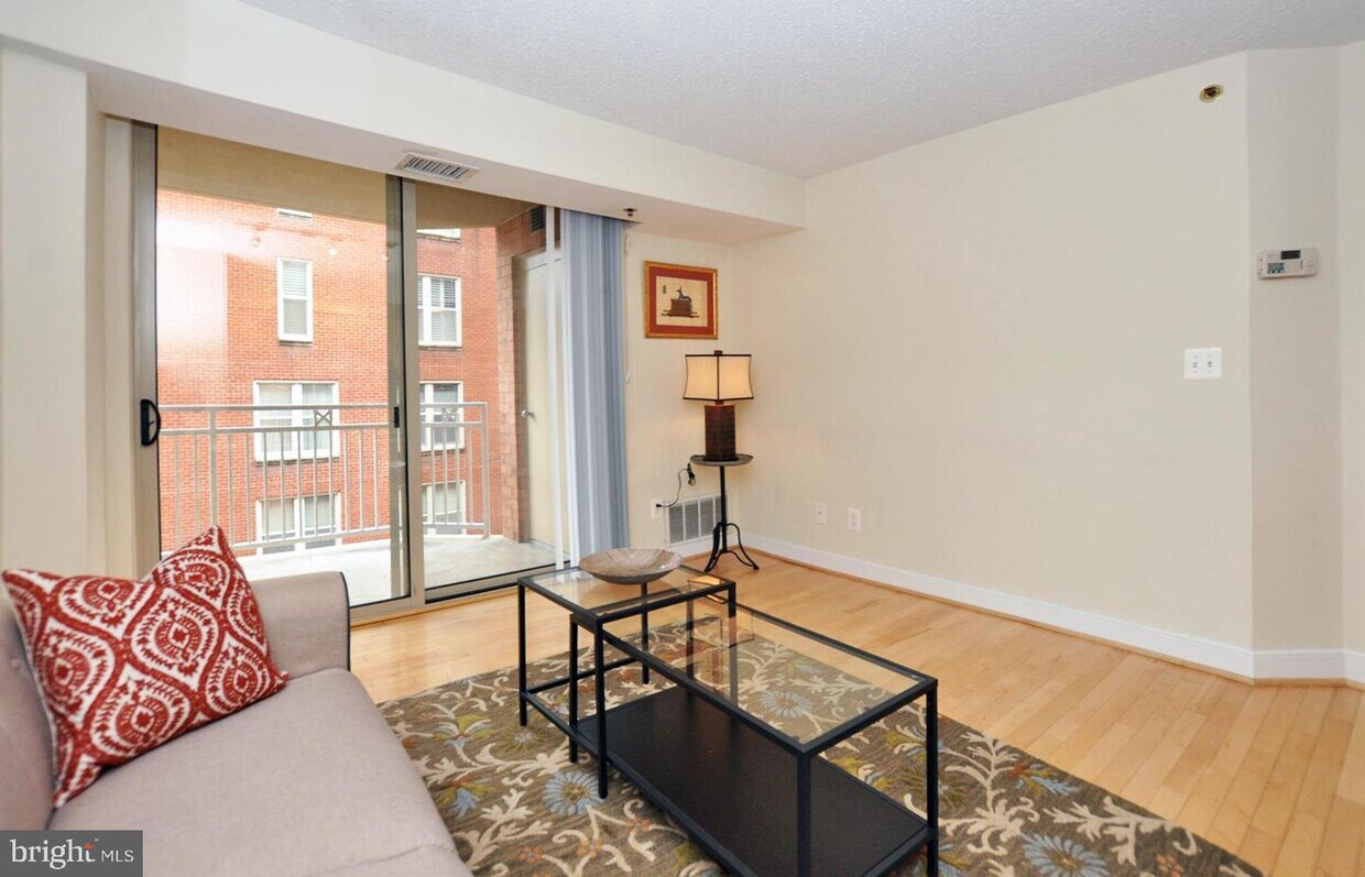 7500 Woodmont Ave Unit S904, Bethesda, MD 20814 Condo for Rent in