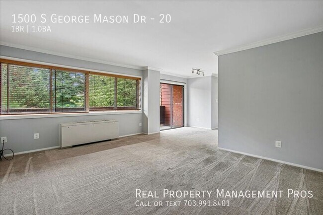 Foto del edificio - 1500 S George Mason Dr