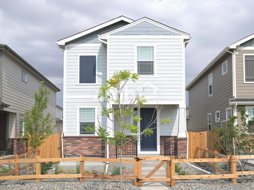 Foto principal - 23573 E 3rd Pl