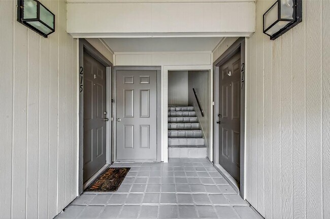 Building Photo - 12633 Memorial Dr