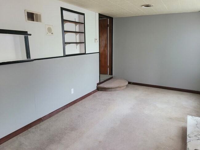 Foto del edificio - 10455 Big Bend Rd