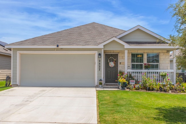 Building Photo - 2527 Pechora Pipit