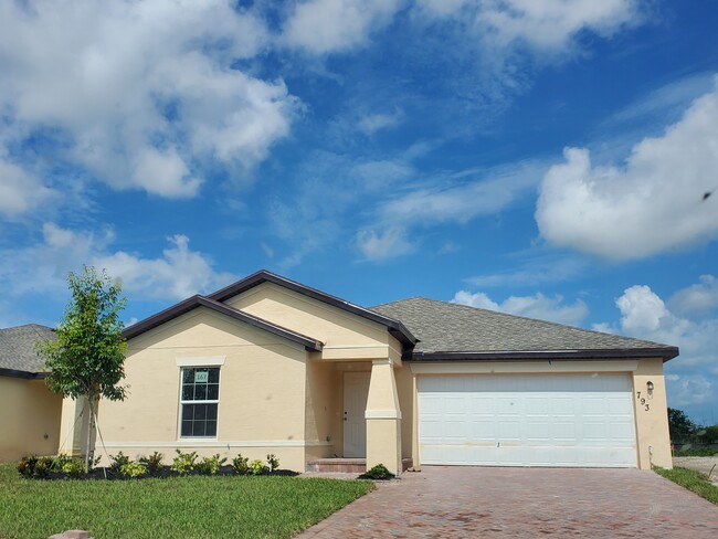Foto del edificio - 793 Worlington Ln