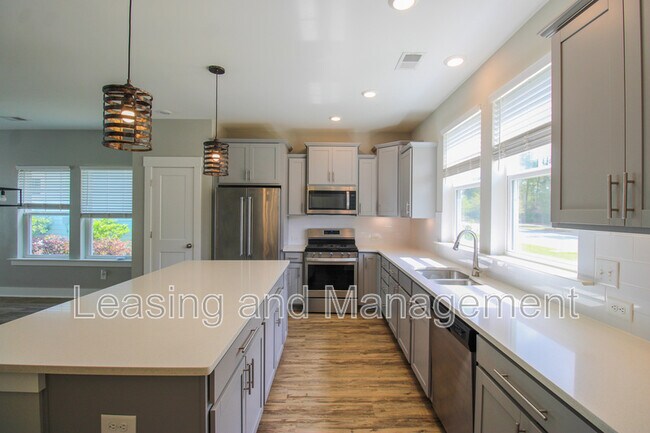 Foto del edificio - 328 Parish Farms Dr